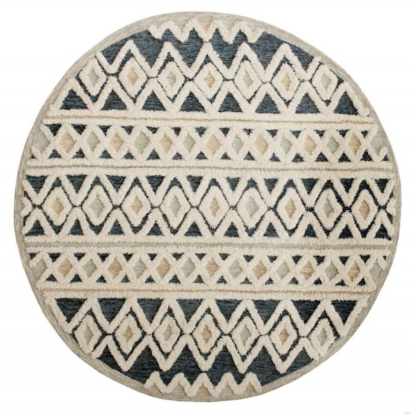 Homeroots 6 ft. Round Blue & Cream Striped Diamonds Area Rug 396175 - main